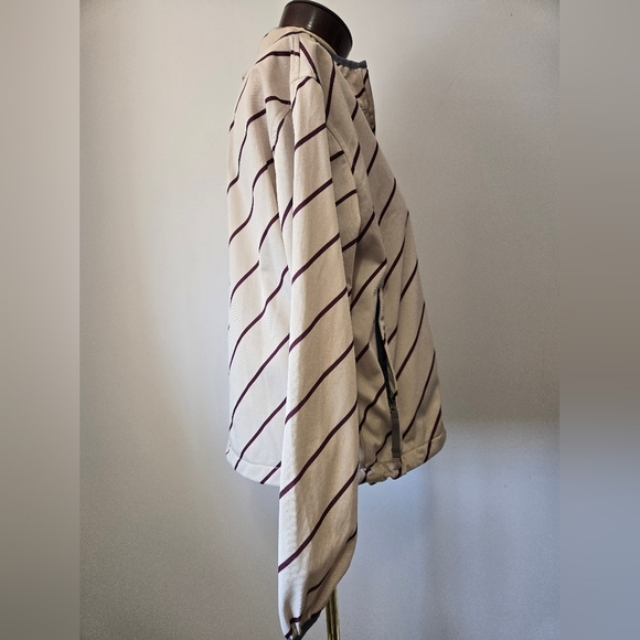 686 Smarty Cream and Maroon Striped Jacket. Size Large - Picture 6 of 14